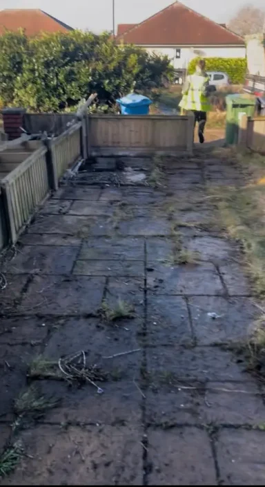 Urgent Garden Clearance – Quick Turnaround Urgent Garden Clearance
